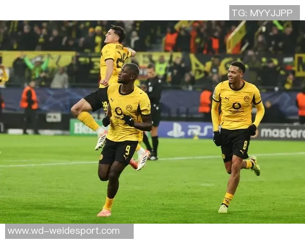 多特蒙德首发阵容揭晓吉拉西阿德耶米领衔小贝林厄姆待命替补